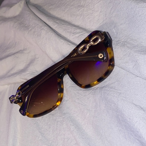 Coach Sunglasses - Picture 2 of 6